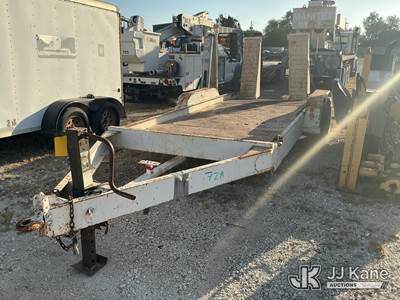 2002 BIGT T/A Tagalong Equipment Trailer