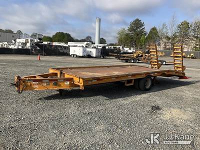 2004 Butler T/A Tagalong Equipment Trailer