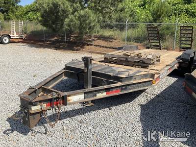2013 Custom 4T202HDBW T/A Tagalong Equipment Trailer