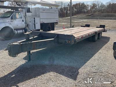 2000 Eager Beaver T/A Tagalong Equipment Trailer