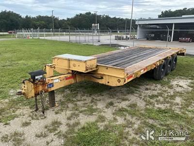 1978 Eager Beaver Tri-Axle Tagalong Equipment Trailer