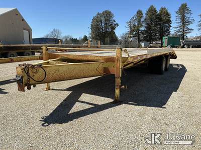 2007 Featherlite T/A Tagalong Equipment Trailer