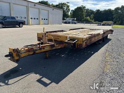 2012 Felling FT-30 T/A Tagalong Trailer