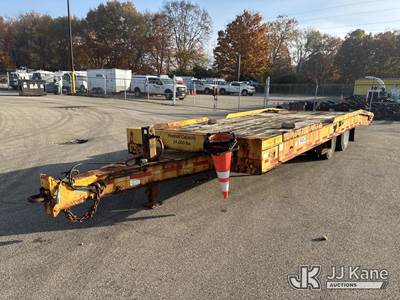 2011 Felling FT-30 T/A Tilt Deck Tagalong Equipment Trailer