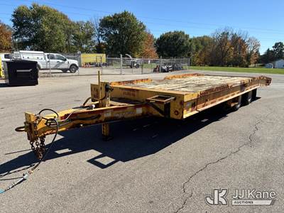 2013 Felling FT-30 T/A Tilt Deck Tagalong Equipment Trailer