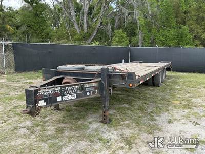 2006 Horton T/A Tagalong Equipment Trailer