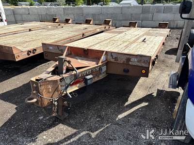 1995 Interstate 20DT T/A Tagalong Equipment Trailer