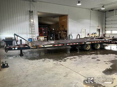 2012 Tow Master T-30 T/A Tagalong Equipment Trailer
