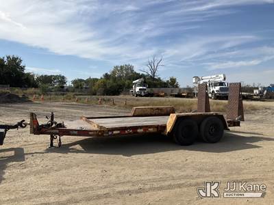 Tow Master T-5DD Equipment Transport Trailer
