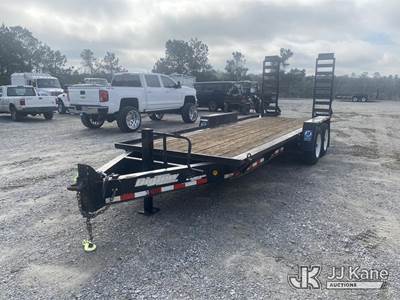 2017 Monroe Towmaster T/A Utility Trailer