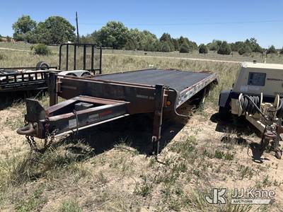 1993 Towmaster T/A Tagalong Equipment Trailer