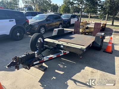 2002 Towmaster Tilt-top Tagalong Equipment Trailer