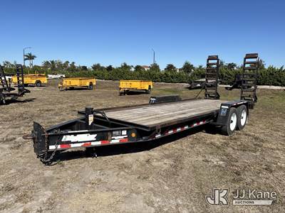 2017 Towmaster B-8D T/A Tagalong Equipment Trailer