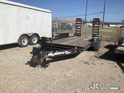 2016 Towmaster B6D T/A Tagalong Equipment Trailer