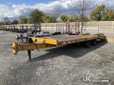 Trail King TK40LP Equipment Transport Trailer