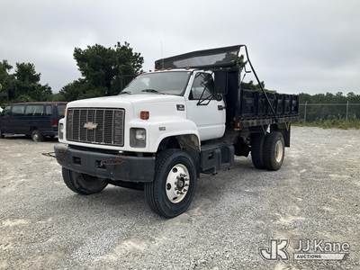 1999 Chevrolet C7500 Dump Truck