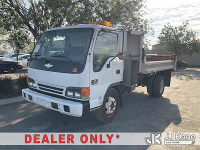2002 Chevrolet W45042 Tilt-Cab & Chassis