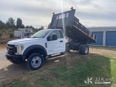 2018 Ford F450 Flatbed/Dump Truck
