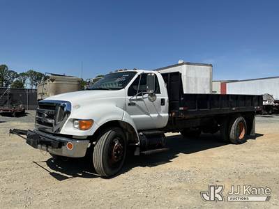 2010 Ford F-650 Flatbed/Dump Truck