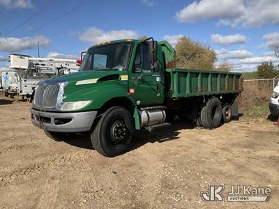 2009 International 4300 Flatbed/Dump Truck