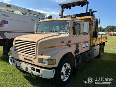 1999 International 4700 Crew-Cab Dump Flatbed Truck
