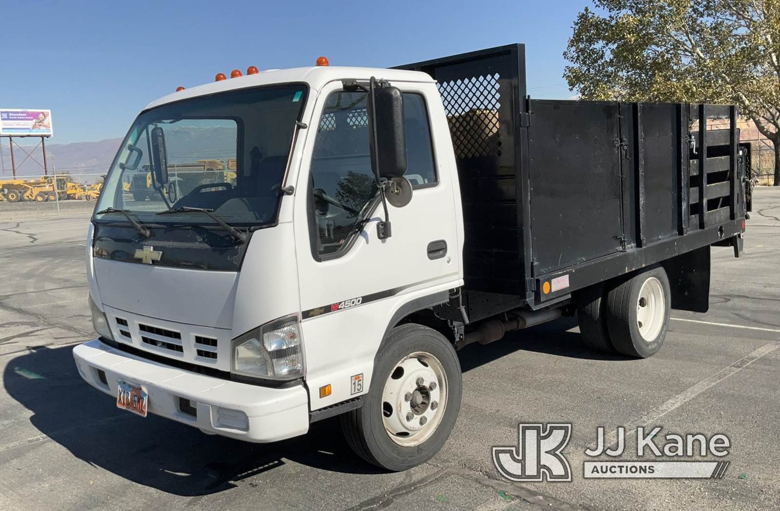 2006 Chevrolet 4500 Cabover Flatbed Truck For Sale, 194,295 Miles