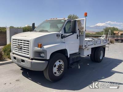 2008 Chevrolet C7500 Flatbed Truck