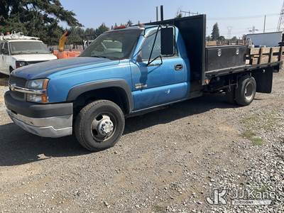 2003 Chevrolet Silverado 3500 4x4 Flatbed Truck