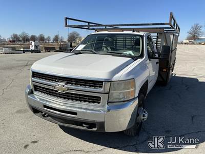 2009 Chevrolet Silverado 3500HD Flatbed Truck