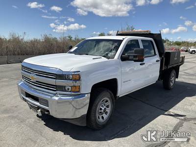 2016 Chevrolet Silverado 3500HD Flatbed Truck