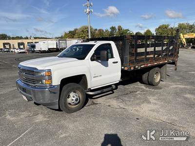 2015 Chevrolet Silverado 3500HD RWD Stake Truck