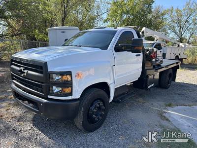 2023 Chevrolet Silverado 5500HD Flatbed Truck