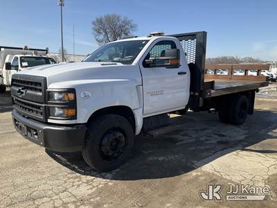 2023 Chevrolet Silverado Medium Duty Flatbed Truck
