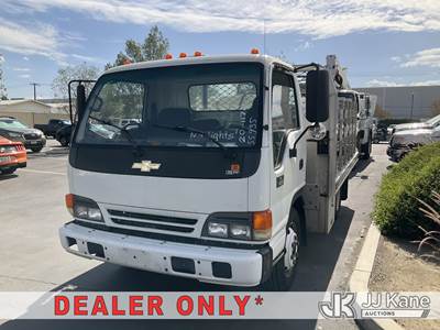 2004 Chevrolet W4500 Stake Truck