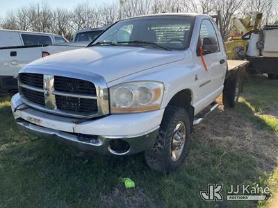 2006 Dodge Ram 2500 Flatbed Truck