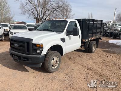 2010 Ford F350 4x4 Flatbed Truck