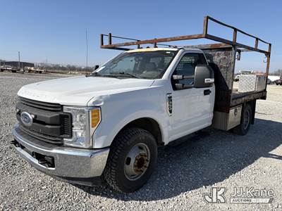 2017 Ford F-350 SD Flatbed Truck