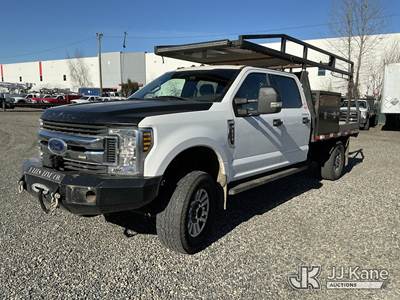 2019 Ford F-350 SD Crew-Cab Flatbed/Service Truck