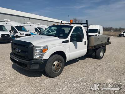 2012 Ford F350 Flatbed Truck