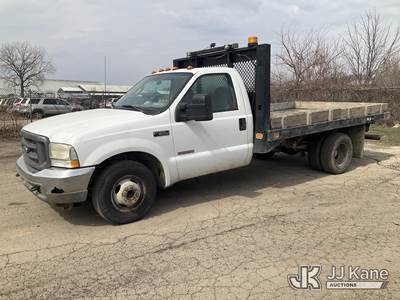 2003 Ford F-350 SD Flatbed Truck