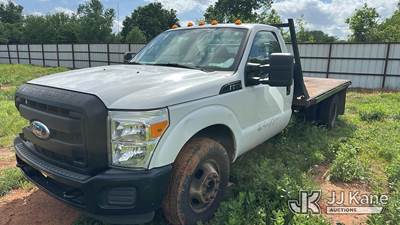 2011 Ford F-350 SD Flatbed Truck