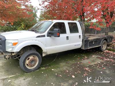 2011 Ford F450 4x4 Crew-Cab Flatbed Truck