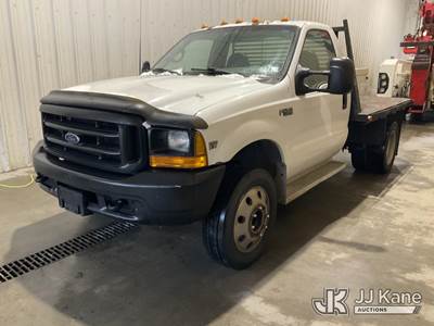1999 Ford F450 Flatbed Truck