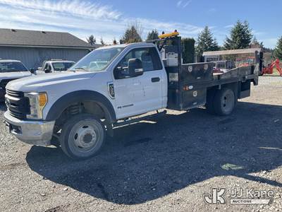 2017 Ford F-450 SD Flatbed Truck