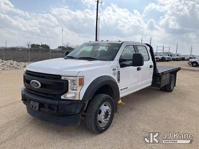 2021 Ford F450 4x4 Crew-Cab Flatbed Truck