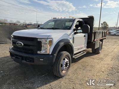 2018 Ford F-450 SD Flatbed Truck