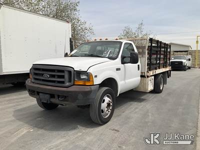 2000 Ford F-450 SD Stake Truck