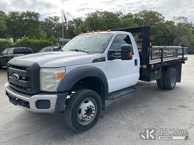 2016 Ford F-450 SD Flatbed Truck