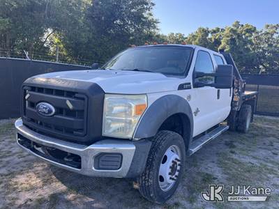 2011 Ford F450 4x4 Crew-Cab Flatbed Truck