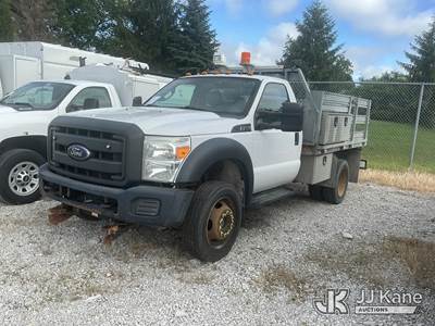 2015 Ford F-450 SD Stake Truck